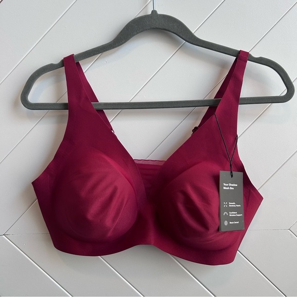 Knix Your Shadow Mesh Bra in Red Velvet. Size XL+ (38D/DD) - Picture 2 of 7